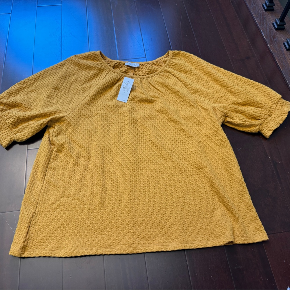 LOFT Golden Textured Top
